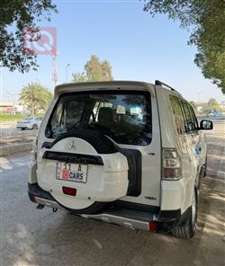 ميتسوبيشي باجيرو